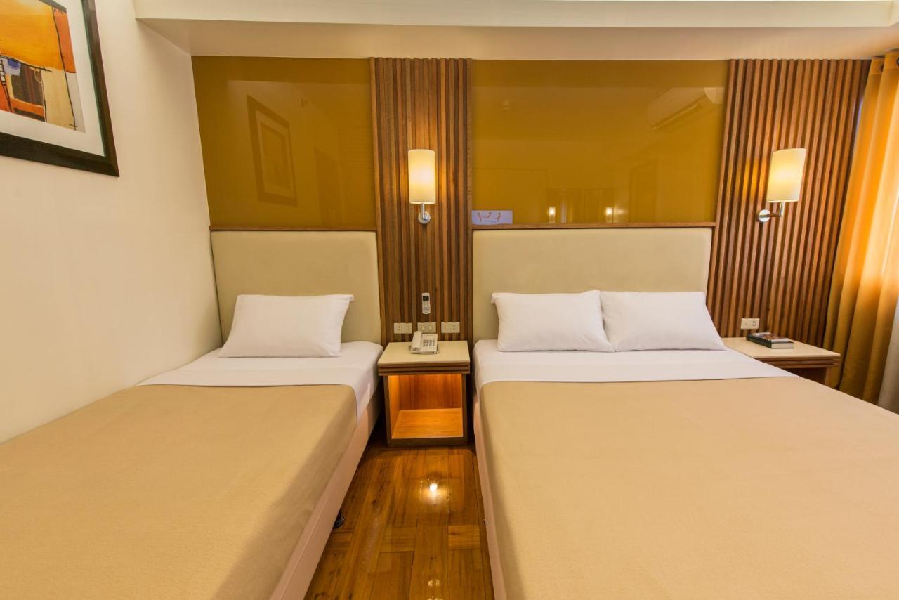 Kabayan Hotel Pasay Exterior photo