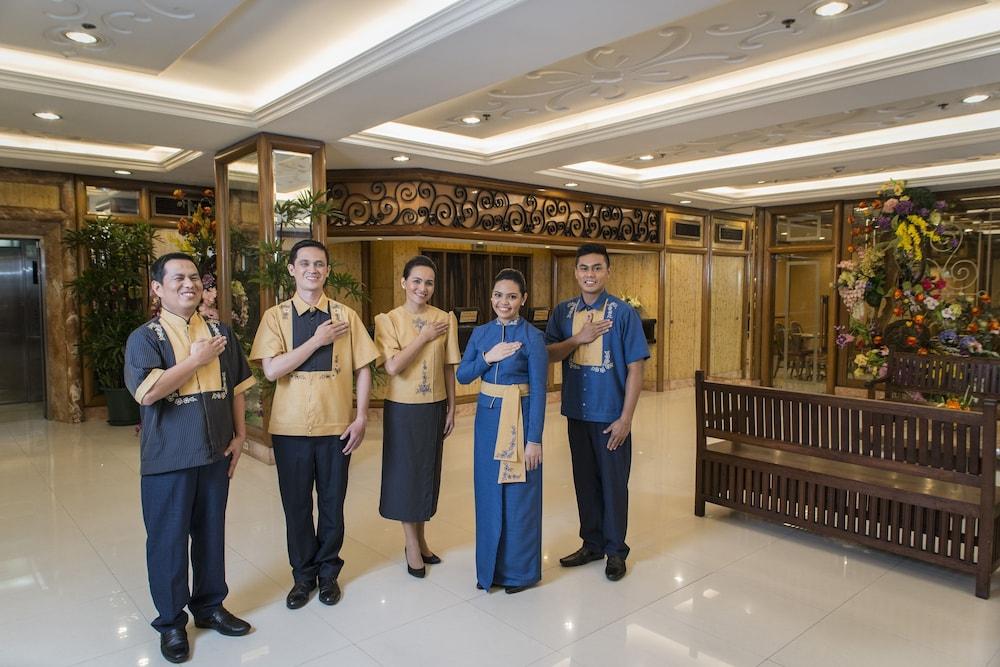 Kabayan Hotel Pasay Exterior photo